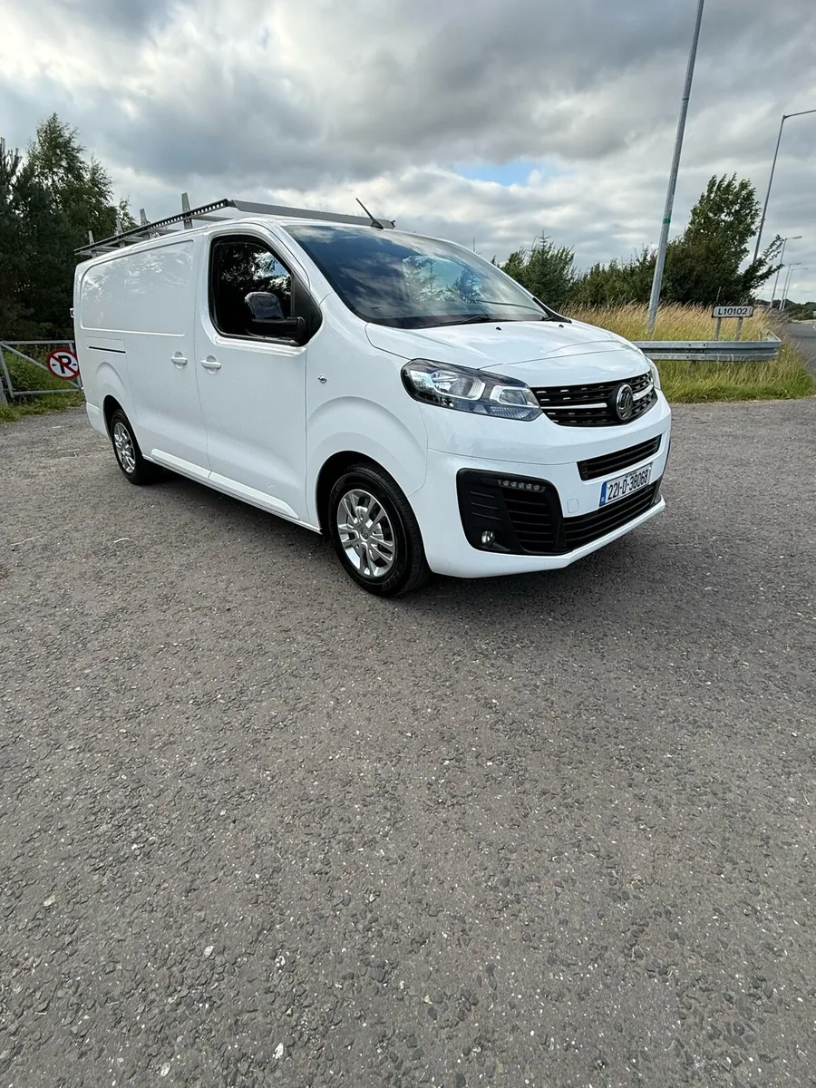 Opel Vauxhall vivaro lwb van - Image 1