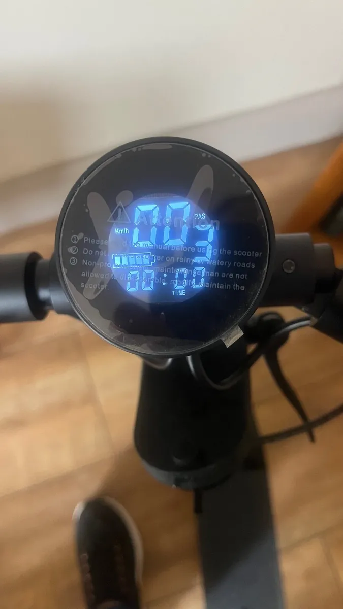 HX / Kixin X6 Compact Electric Scooter - Image 4