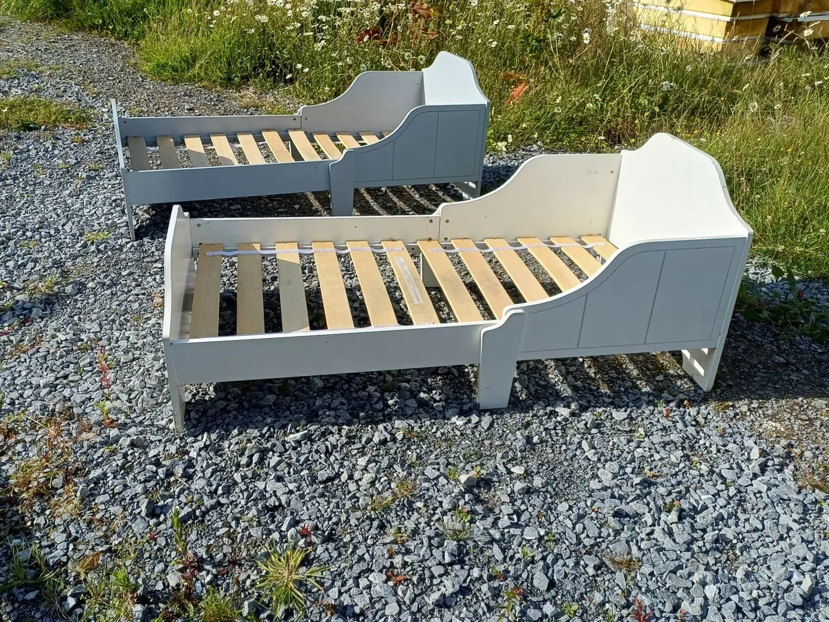 Toddler / child beds x2  and changing table - Image 3