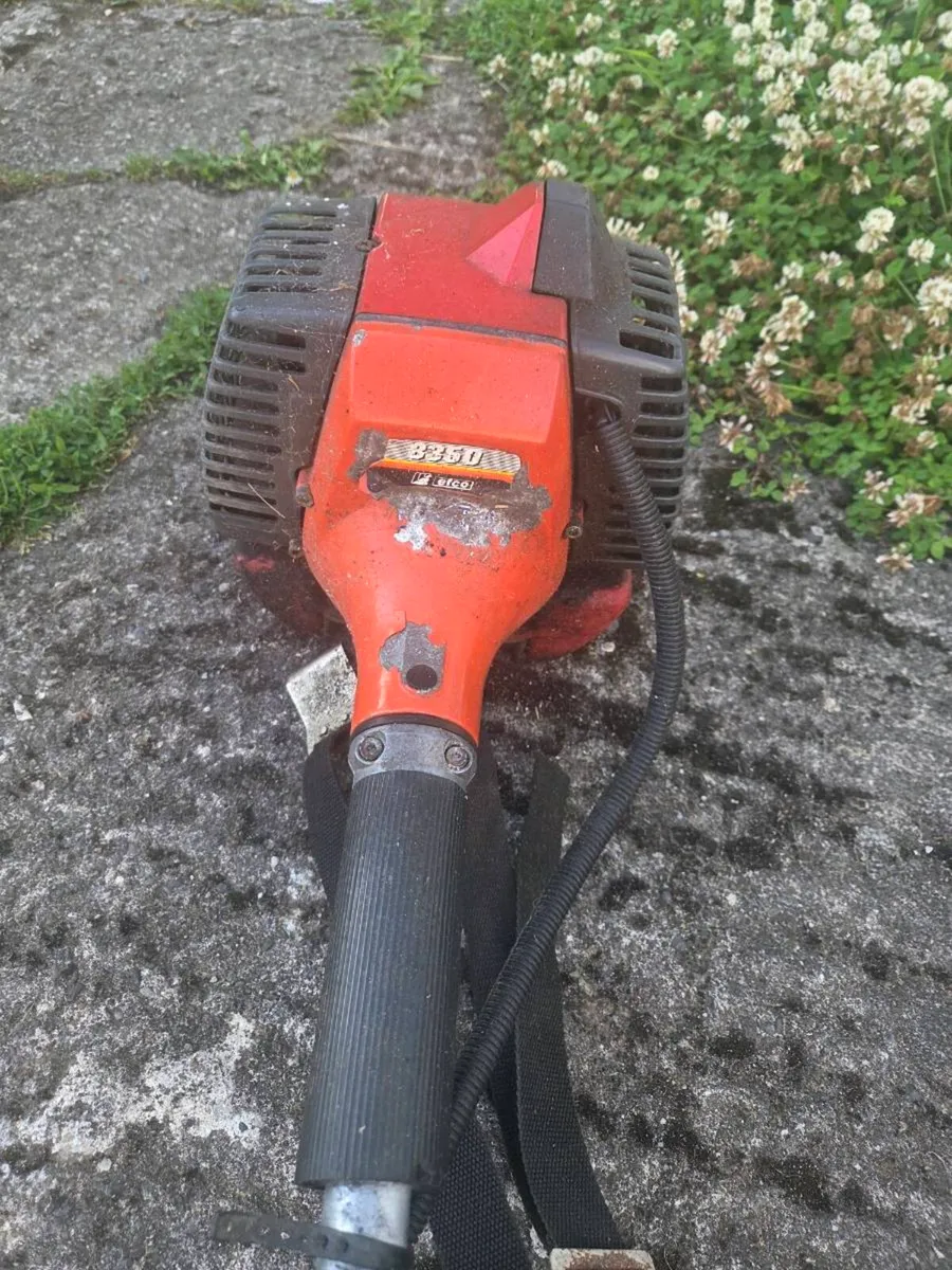Efco Olemac brushcutter - Image 2