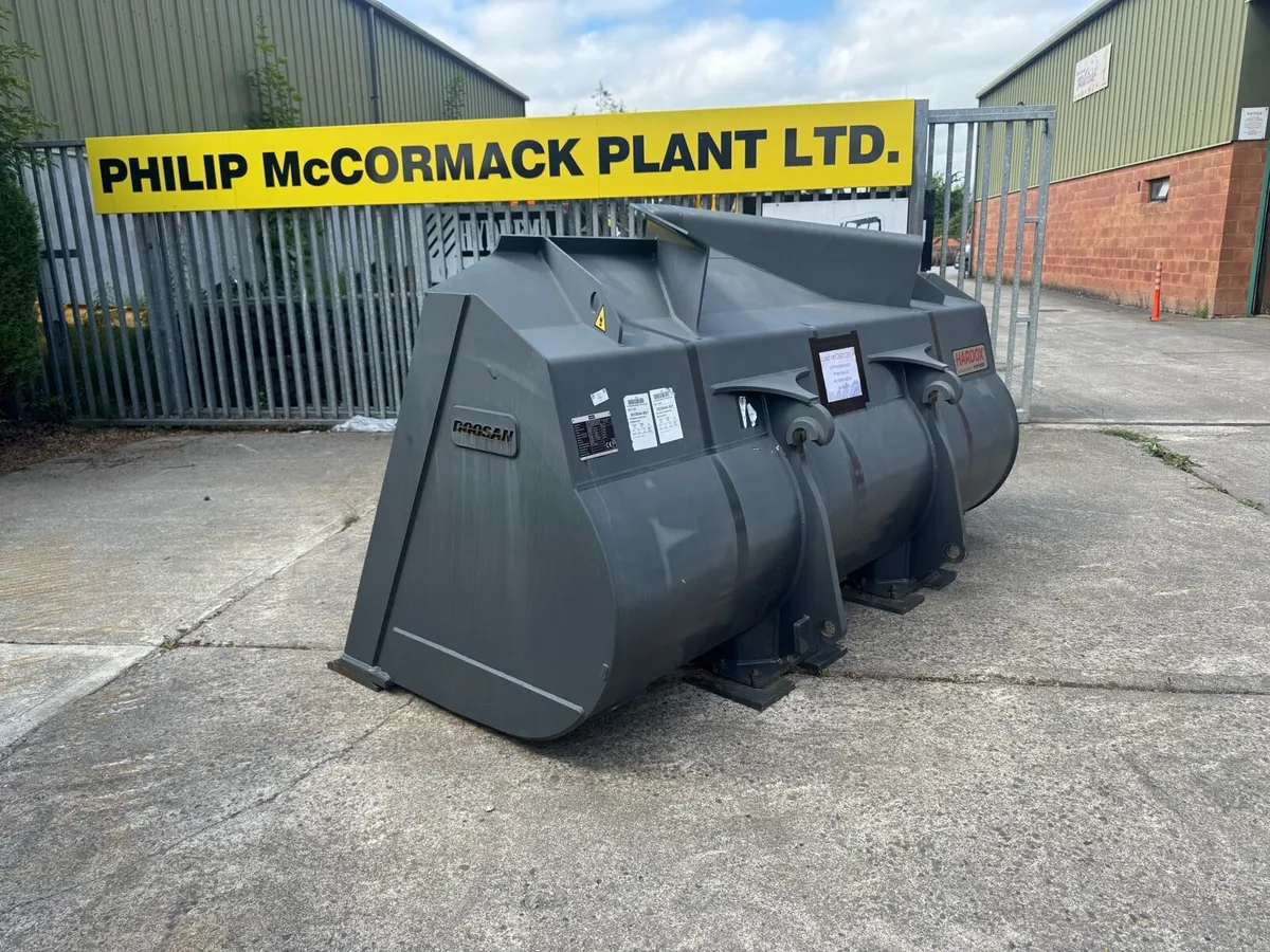 Hardox bucket suits Volvo L120 - Image 1
