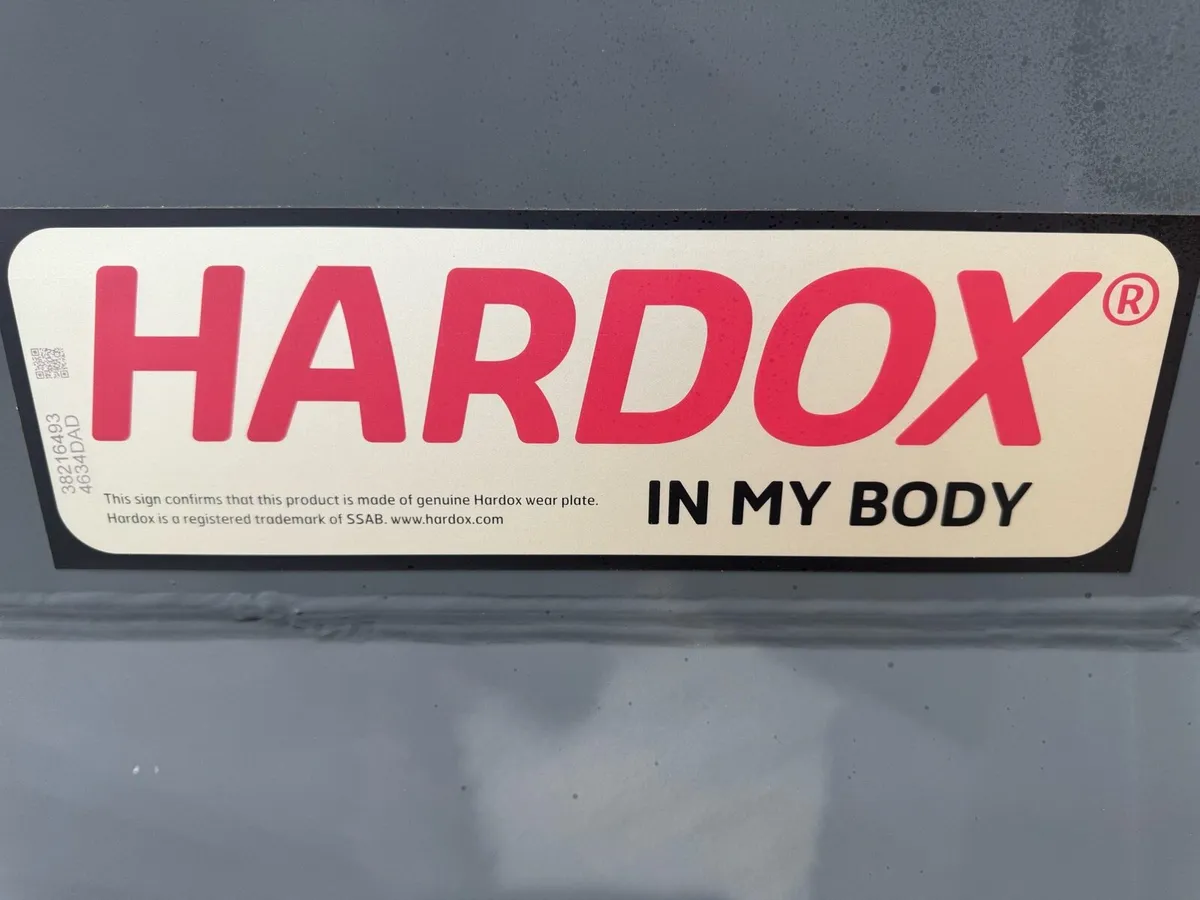 Hardox bucket suits Volvo L120 - Image 3