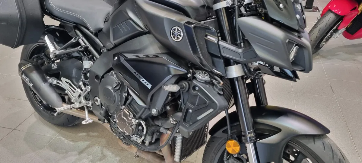 Yamaha MT10 - Image 3