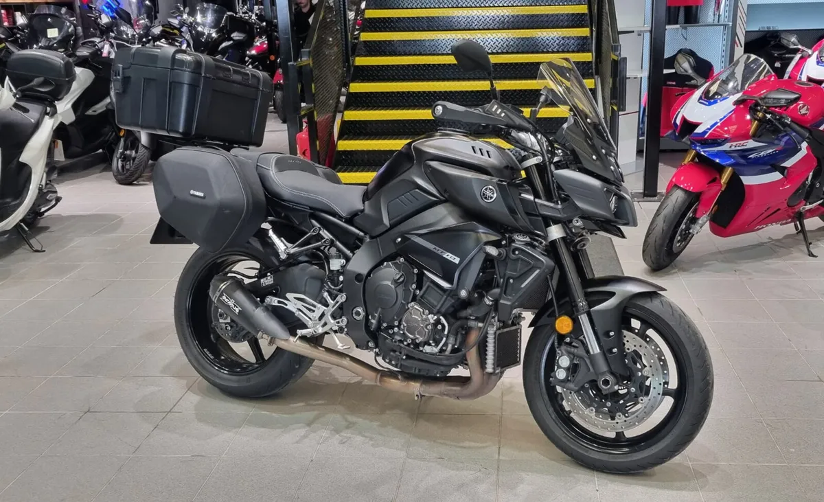 Yamaha MT10 - Image 1