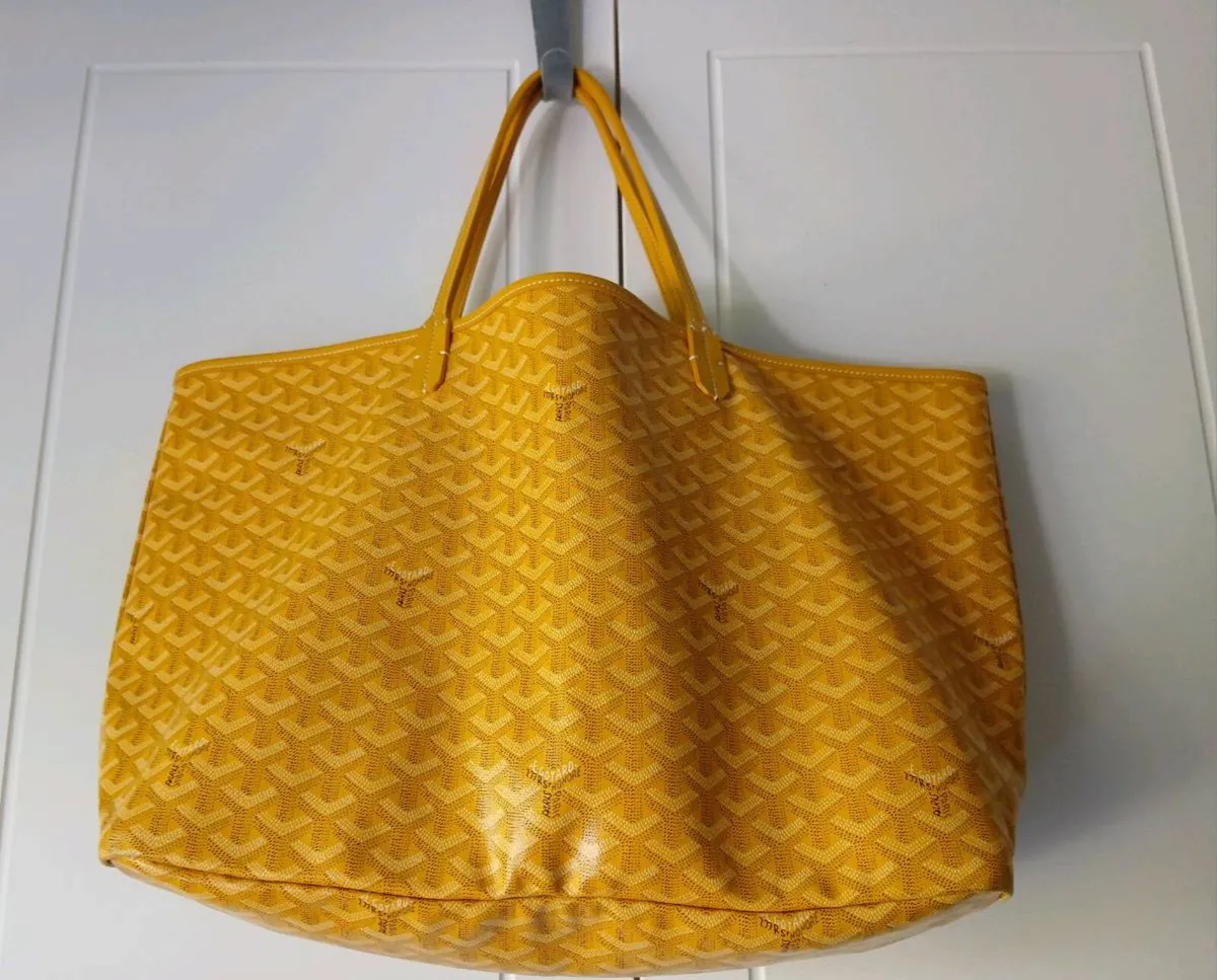 SHOPPER - Image 1