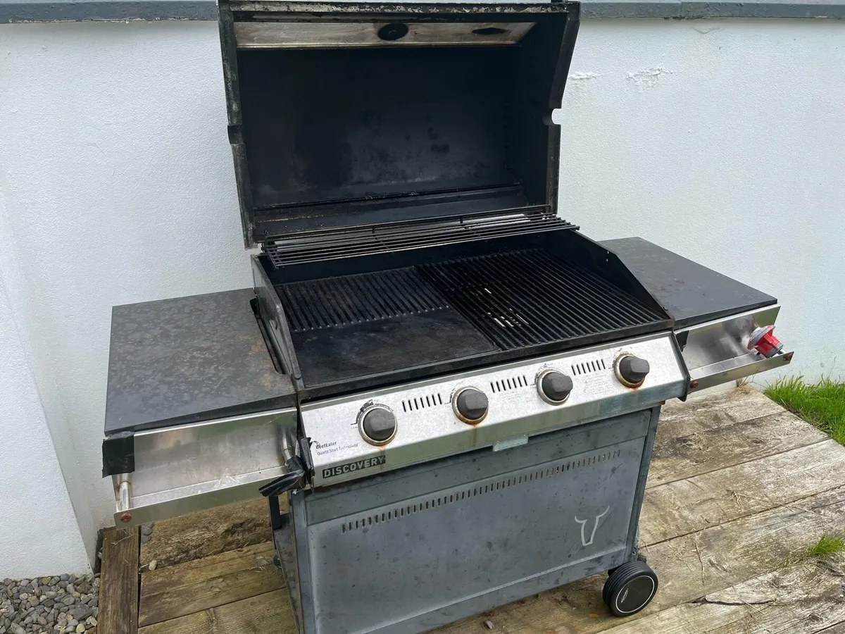 Gas barbecue for sale - Image 2