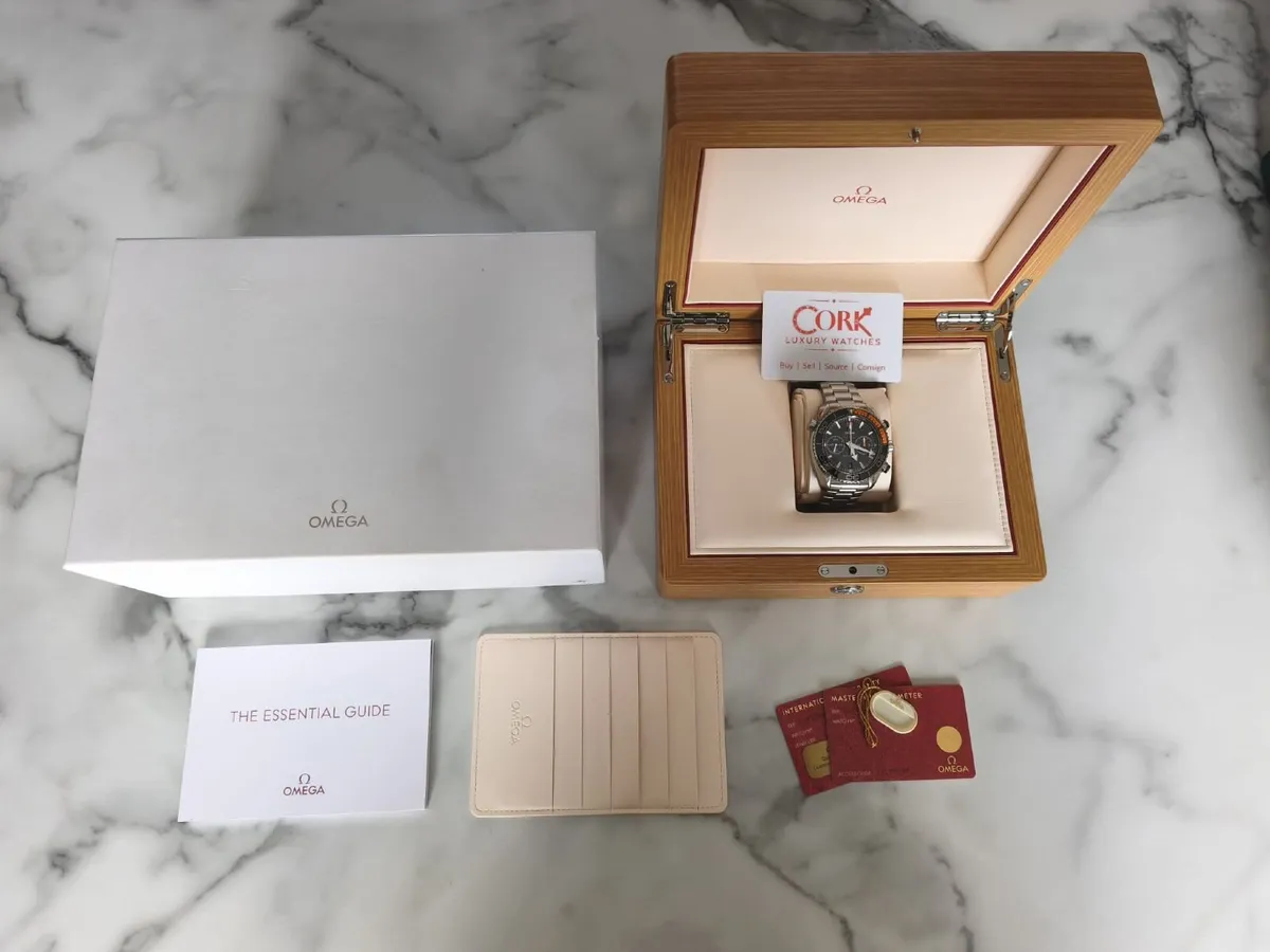 Omega Seamaster Planet Ocean - Image 4