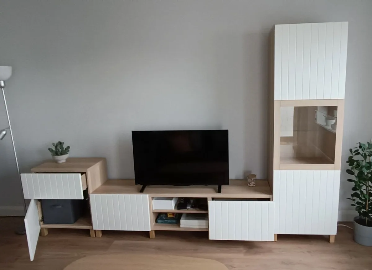 Wall unit- IKEA Besta - 5 months old! RRP € 475 - Image 2