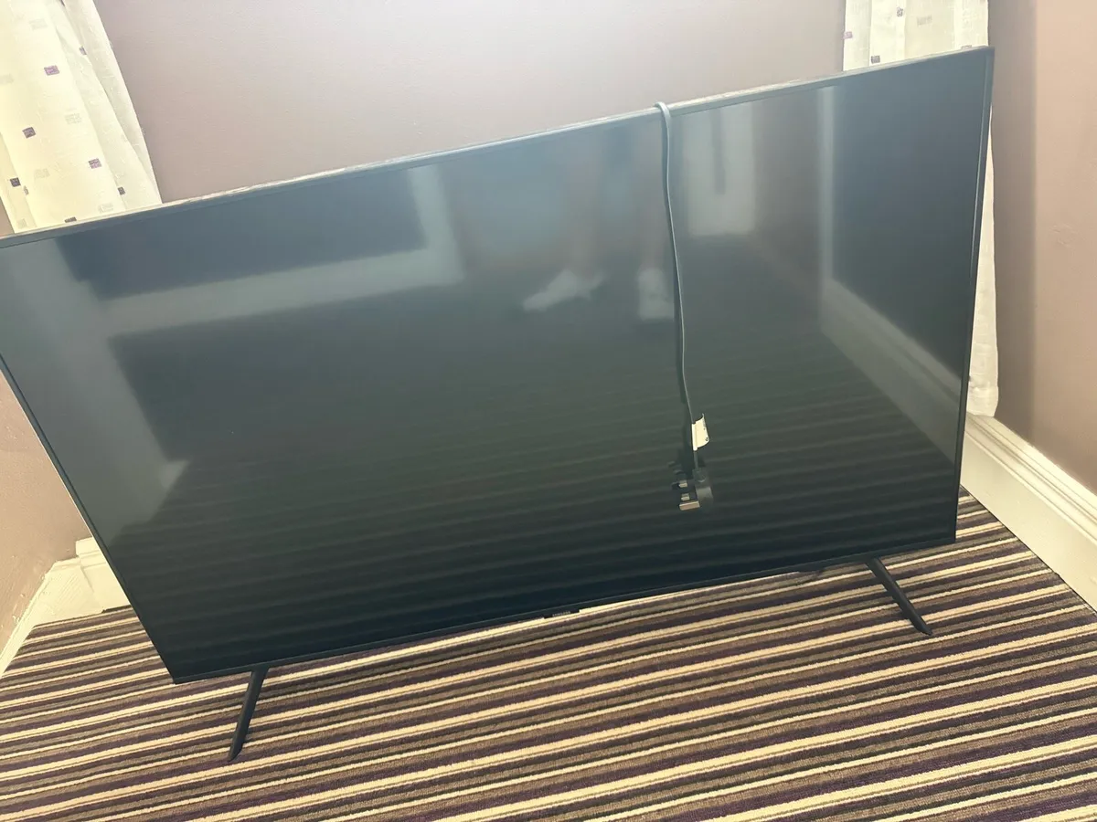 Samsung Tv - Image 1