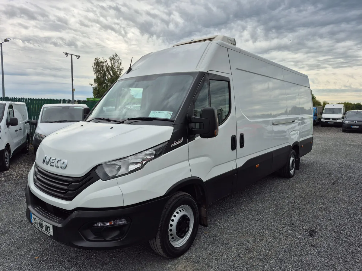 IVECO DAILY 180BHP FRIDGE FREEZER AUTOMATIC - Image 2