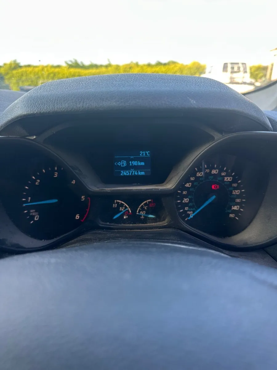 Ford Transit connect - Image 2