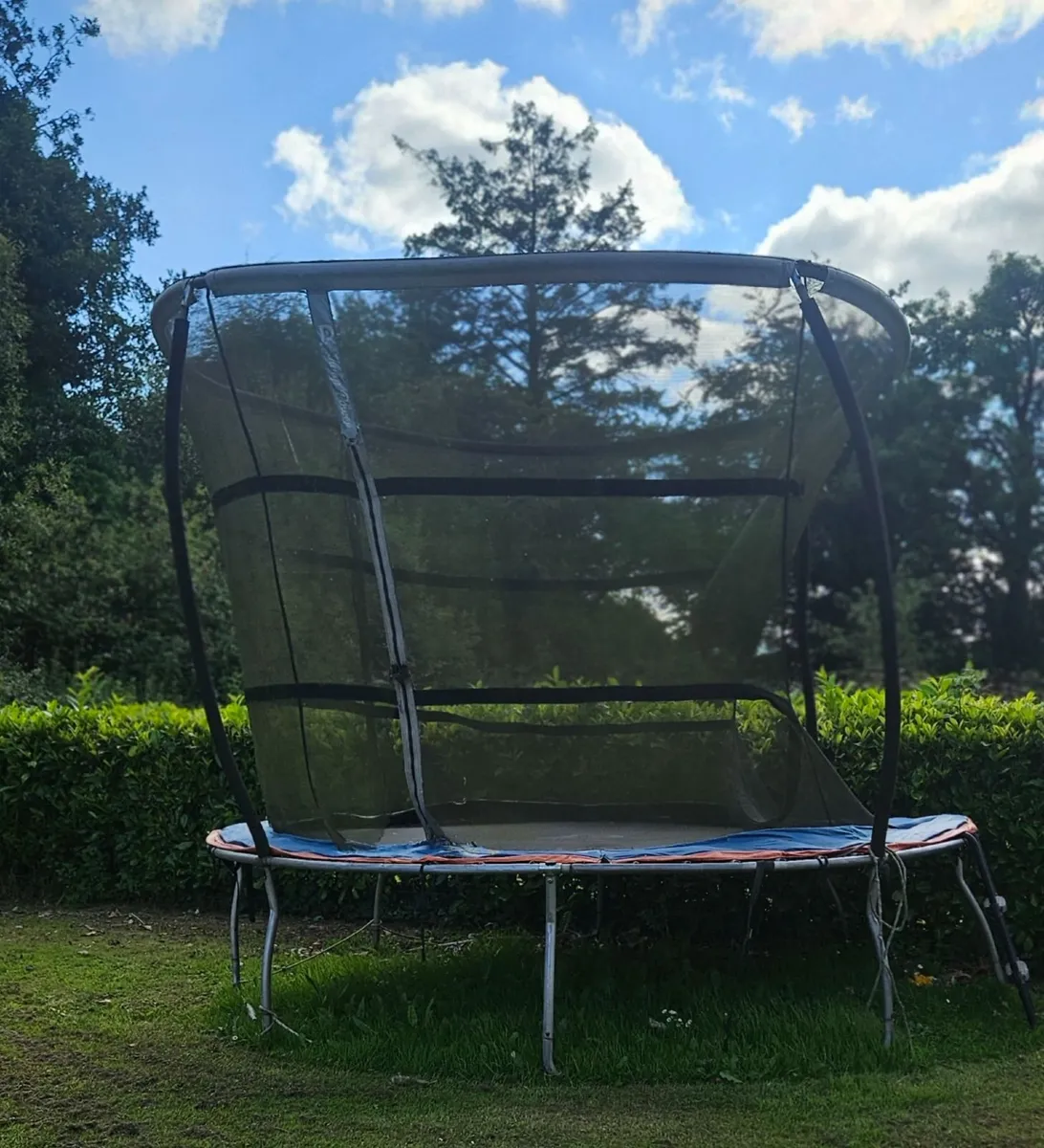 Trampoline - Image 2