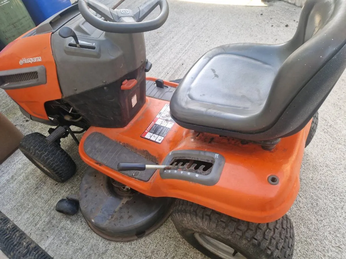 21hp husqvarna ride on - Image 4