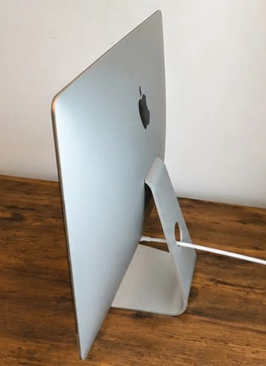 Apple iMac 27" Retina 5K (2019) | 3.0GHz 6-Core i5 | 8GB RAM | 1TB Storage - Image 3