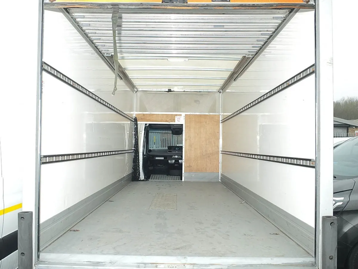VB - 2022 Mercedes-Benz Sprinter Luton Box Van - Image 2