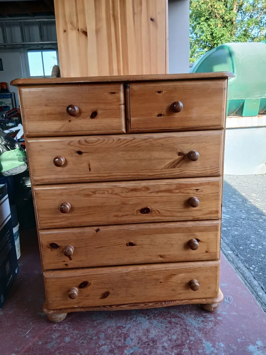 Chest of drawers - Image 2