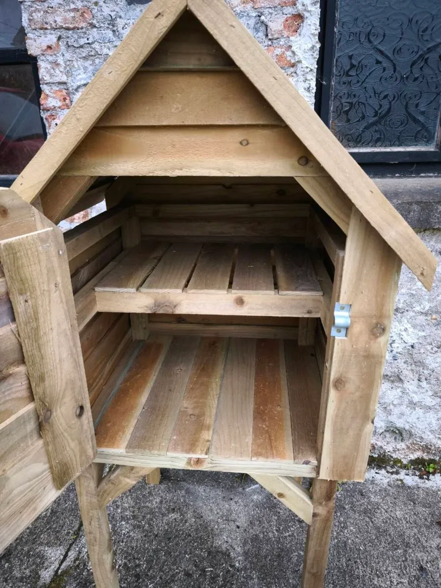 Honesty box for eggs - Image 2