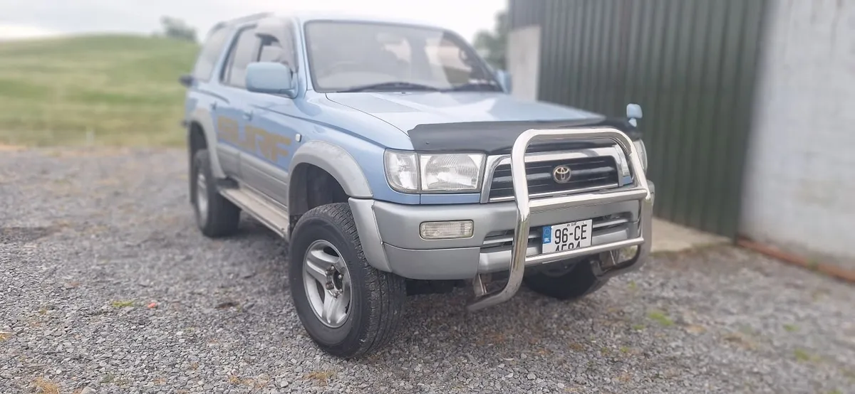 Toyota Hilux Surf SSRG 1996 - Image 4