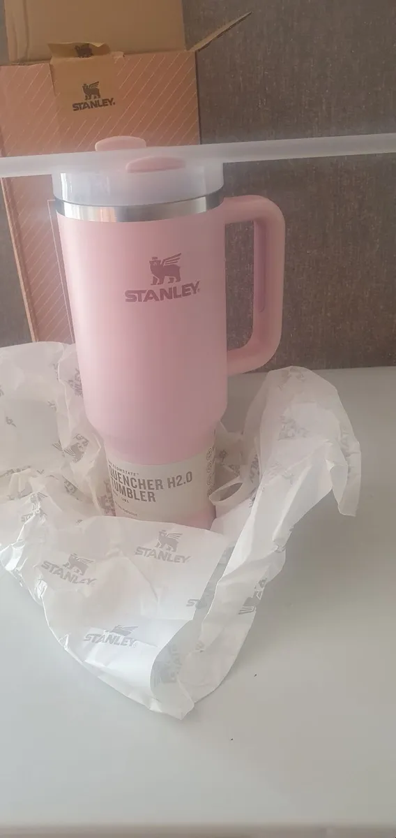 New Pink Stanley Flowstate Quencher 40oz - Image 1