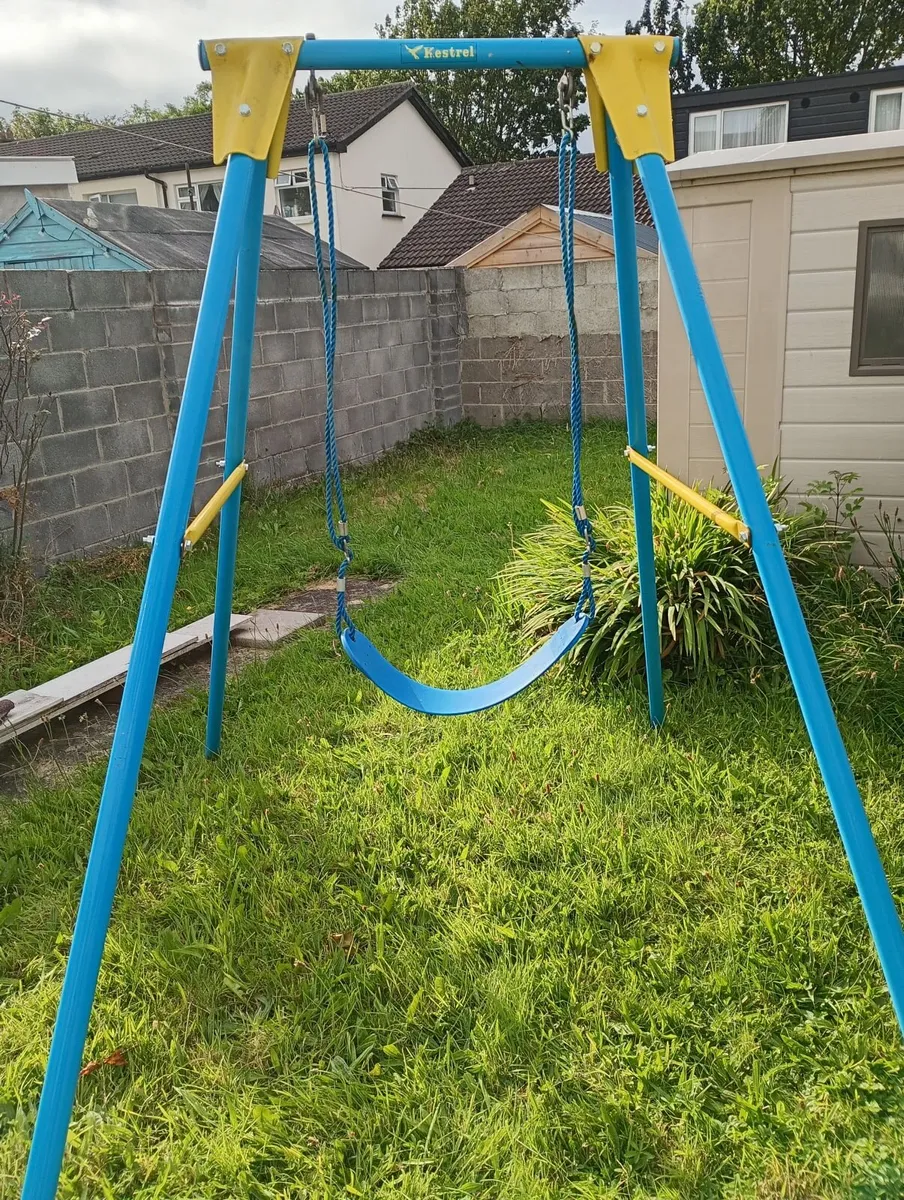 Garden swing