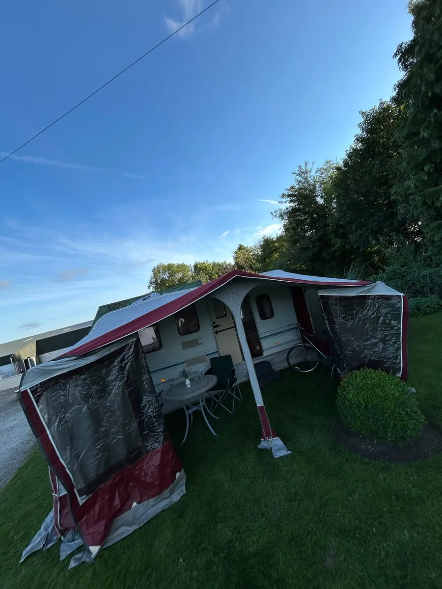 Swift lifestyle caravan - Image 2