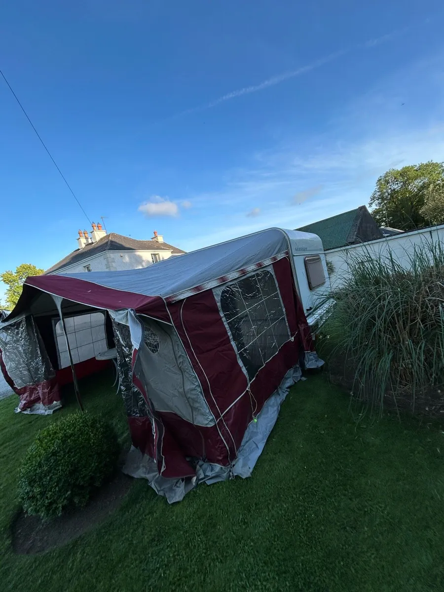 Swift lifestyle caravan - Image 3