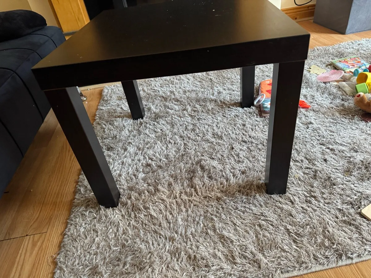 Black Saloon Table – Carpet Optional - Image 1