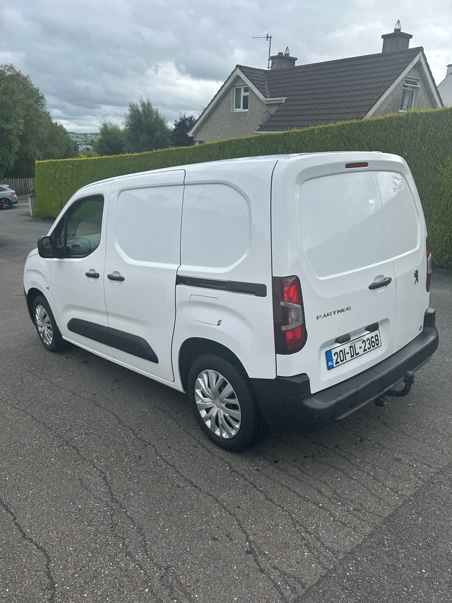 Peugeot Partner professional 100bhp - Image 4
