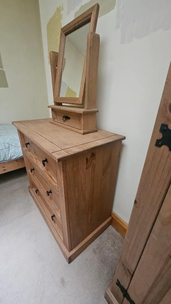 Furniture for Single Bedroom - Image 2