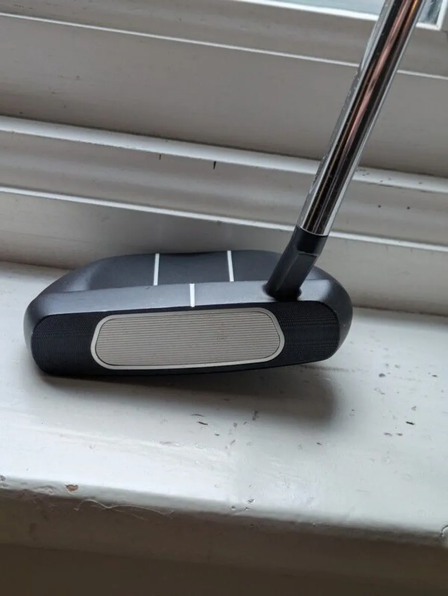 Odyssey Ai One Rossie S Putter Excellent Condition - Image 1
