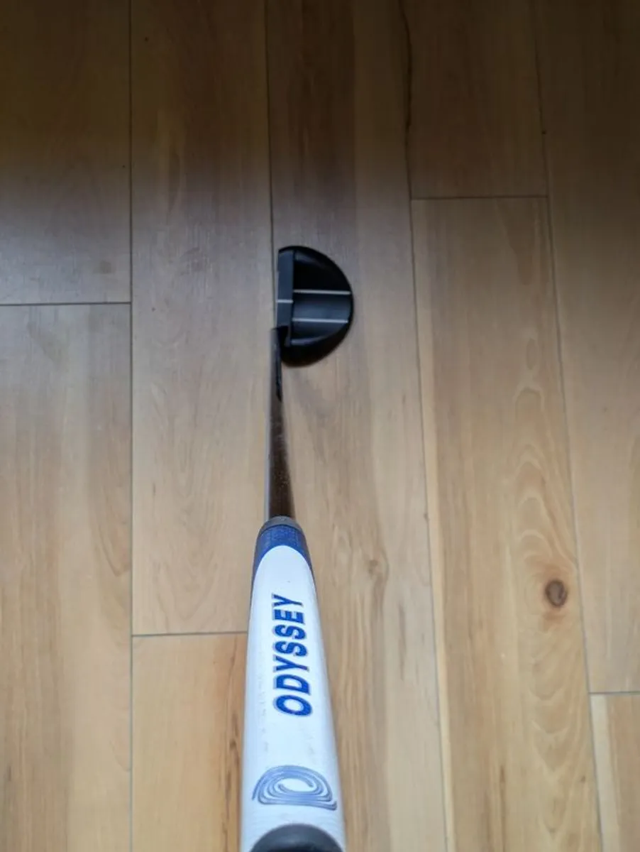 Odyssey Ai One Rossie S Putter Excellent Condition - Image 3