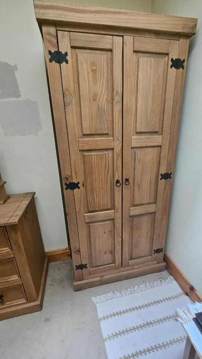 Furniture for Single Bedroom - Image 4