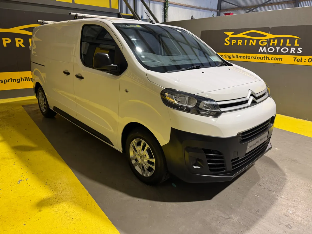 2022 Citroen Dispatch  MWB 1.5 HDI 3 Seater NO VAT - Image 2