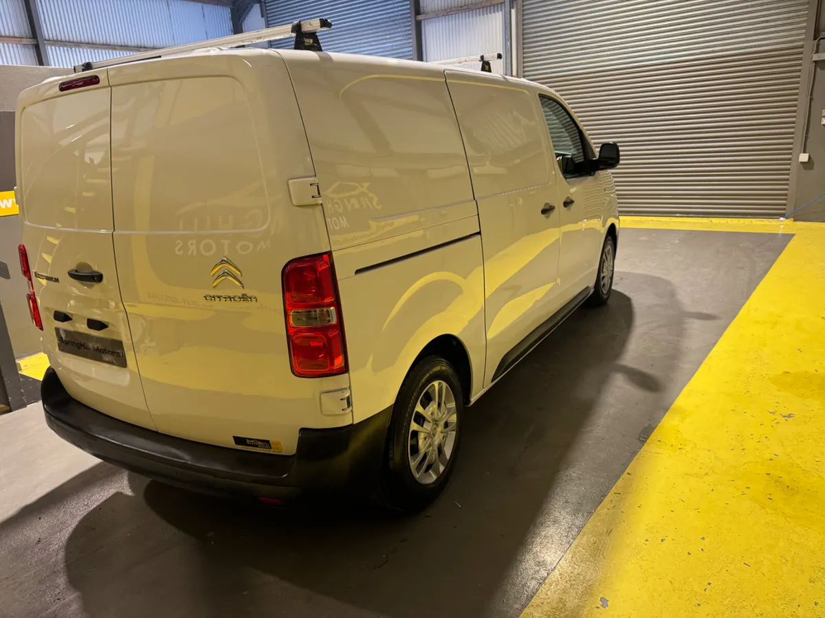 2022 Citroen Dispatch  MWB 1.5 HDI 3 Seater NO VAT - Image 4