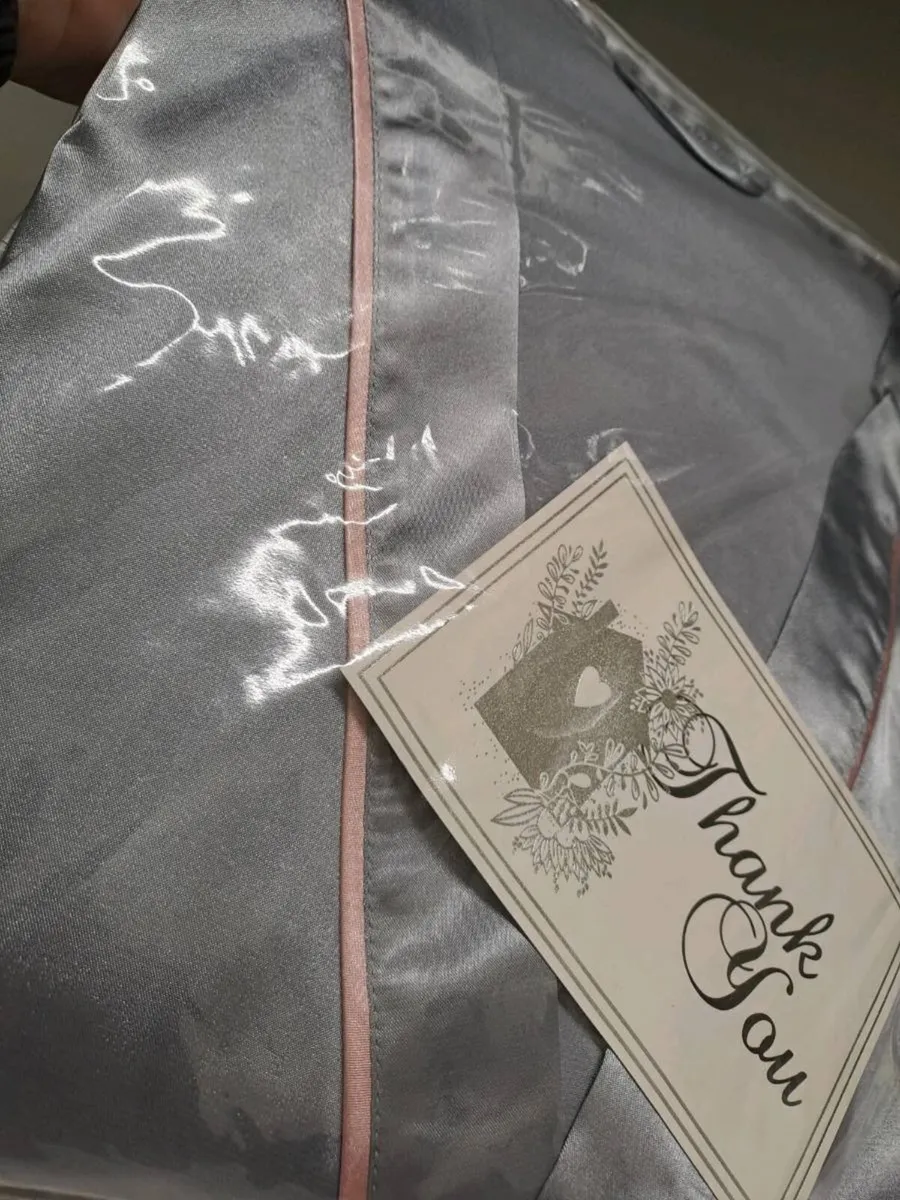 Winthome Satin Dressing Gown Robe UK 20 New - Image 2