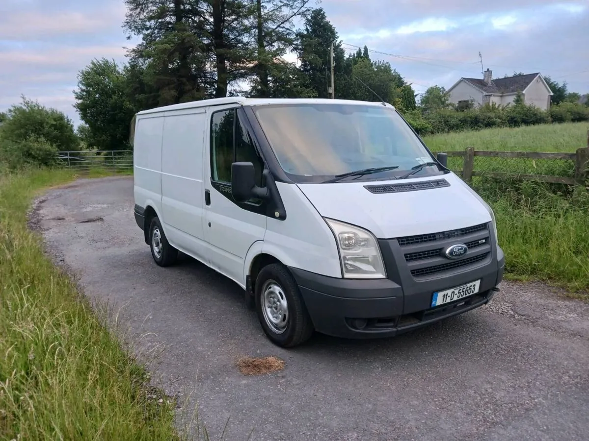 2011 ford transit..tested until 07/2027. 3000 euro - Image 2