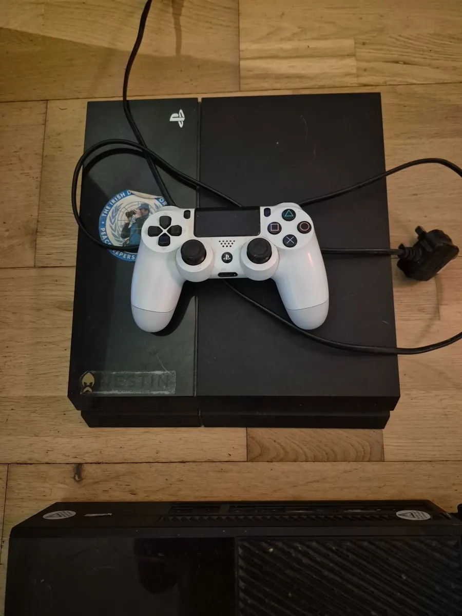 X box one and ps4 - Image 3