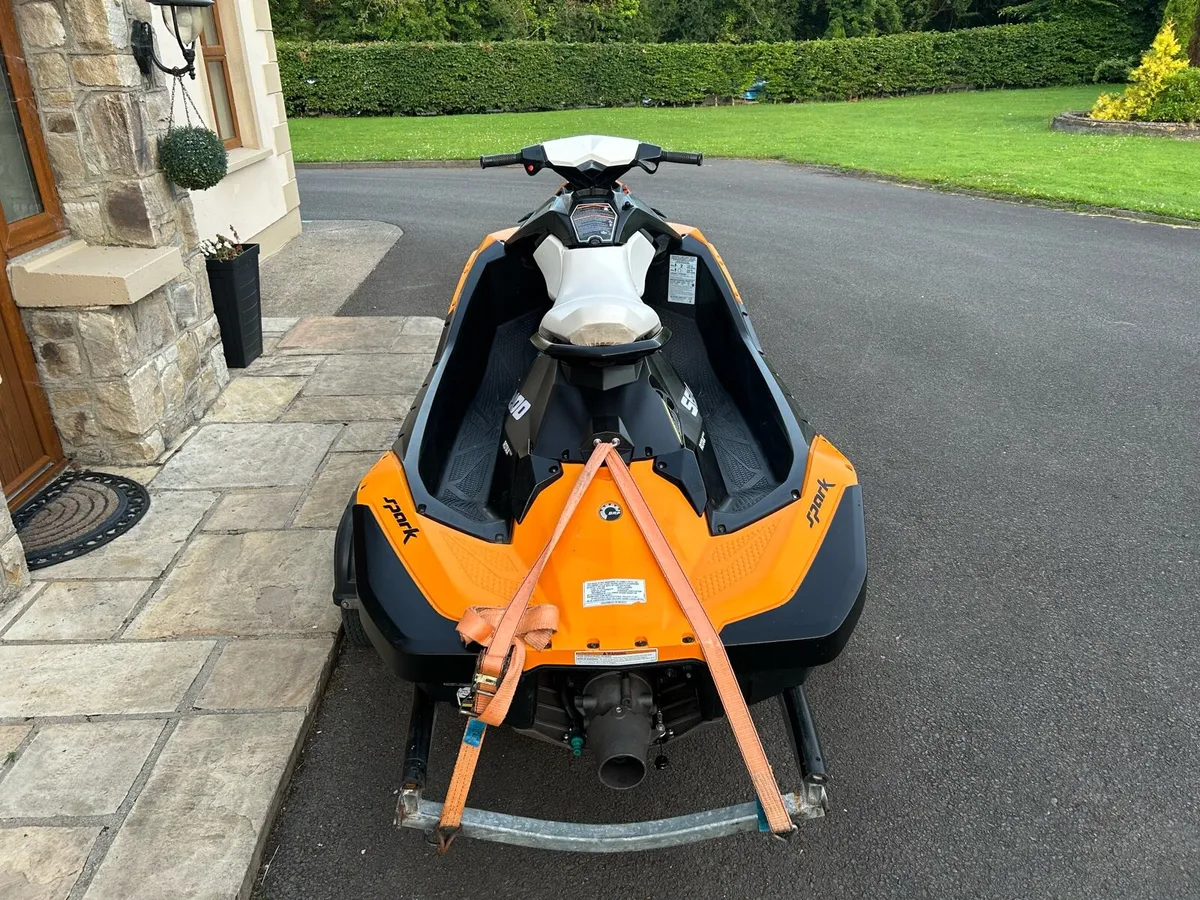 Seadoo spark 39hours - Image 4