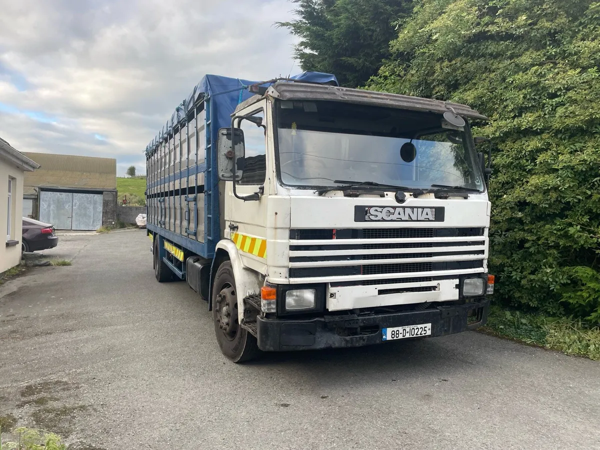 Vintage Scania Cattle Lorry - Image 1