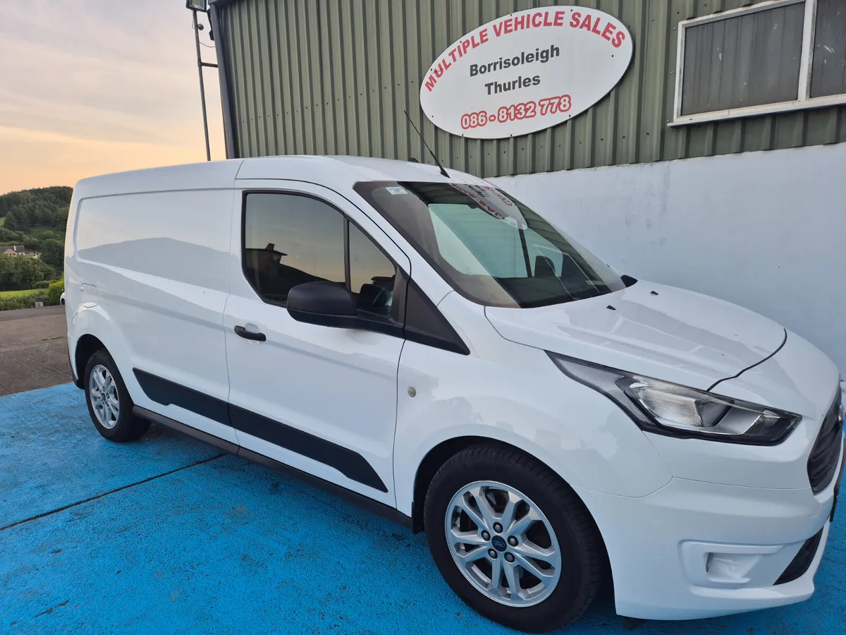 FORD TRANSIT CONNECT LWB - Image 2