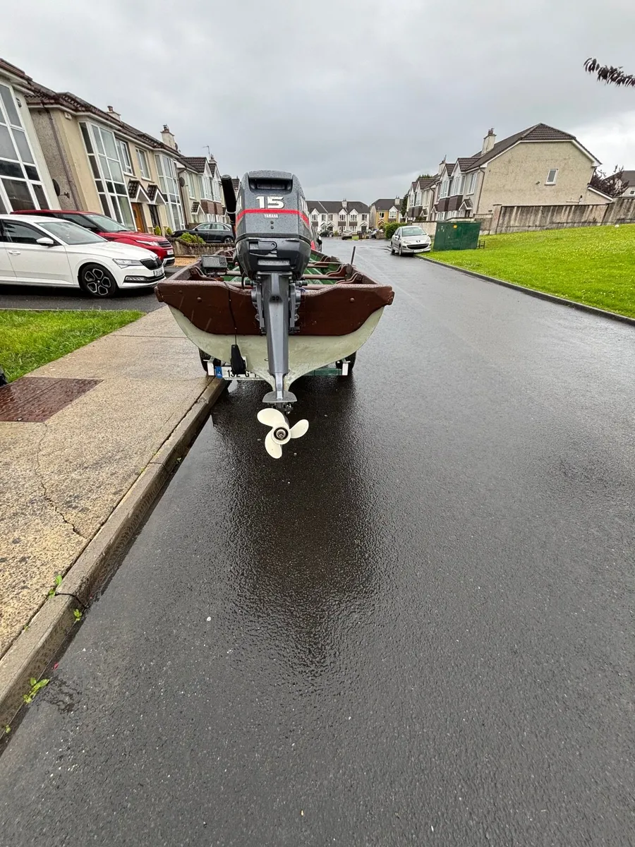 Lake Boat - Image 1