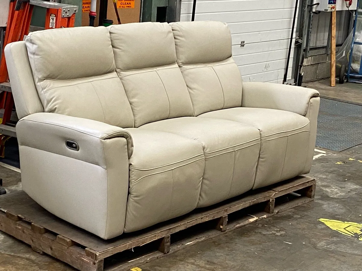 Brand new, Sofa €399 was €2200 Warehouse clearance - Image 2