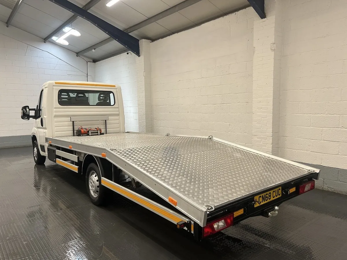 VB - 2018 Citroen Relay Vehicle Transporter Van - Image 3