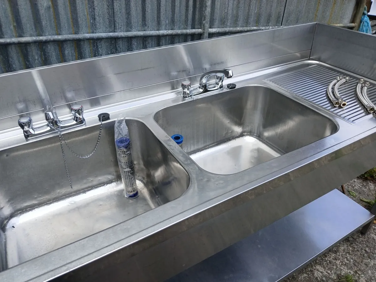 Staneless steel cabbinet double sink unit complete - Image 4