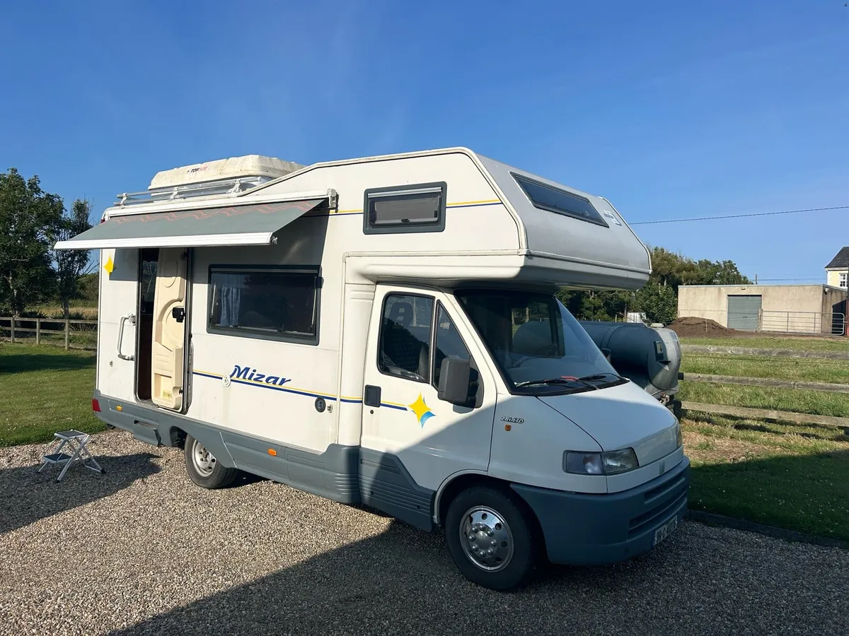Camper - Image 1
