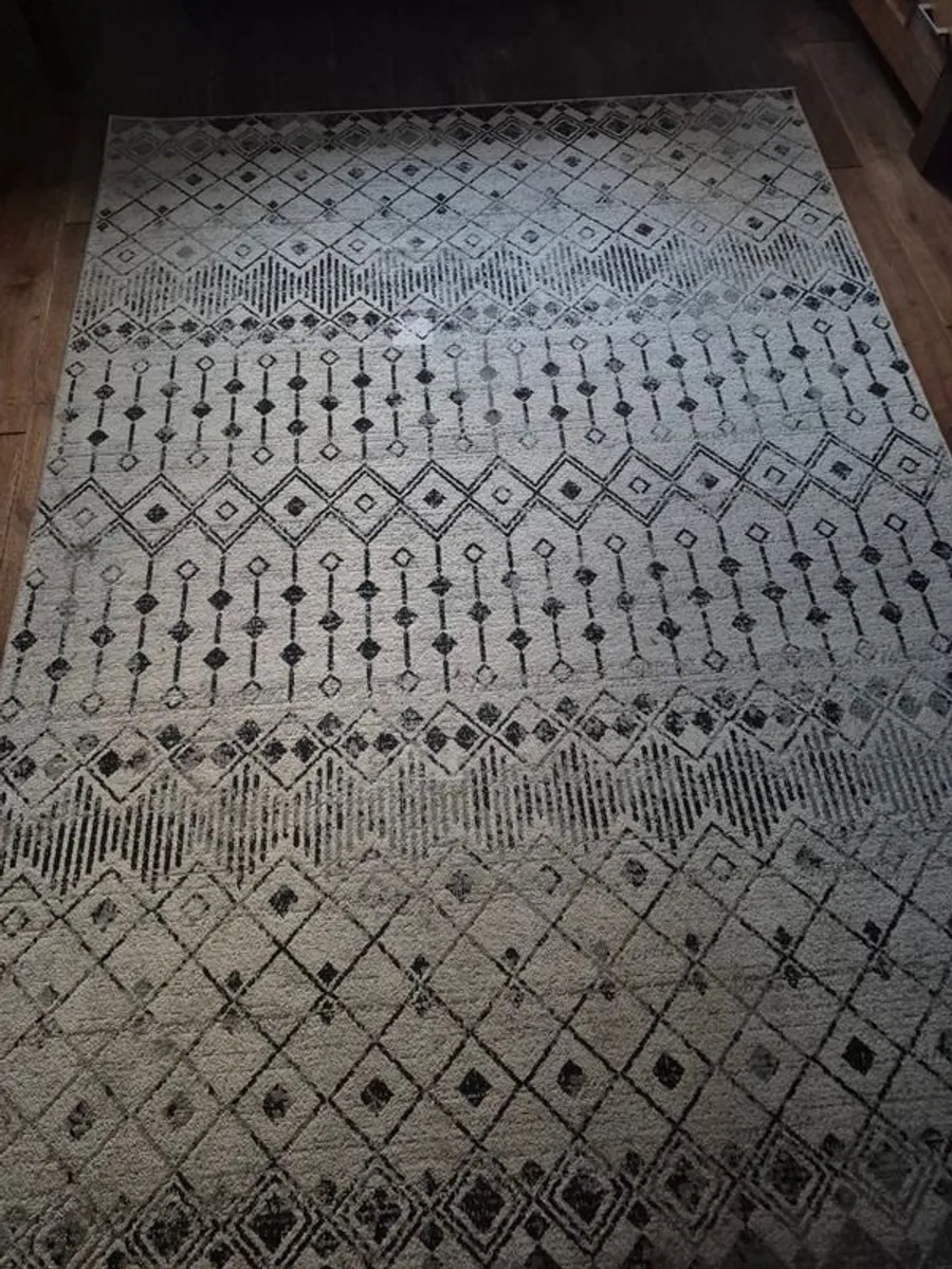 Rug - Image 3