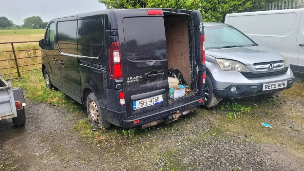 Renault trafic 2016 parts - Image 2