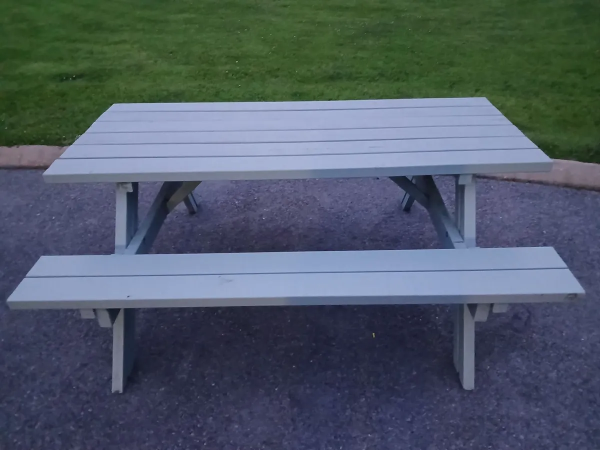 Picnic Table