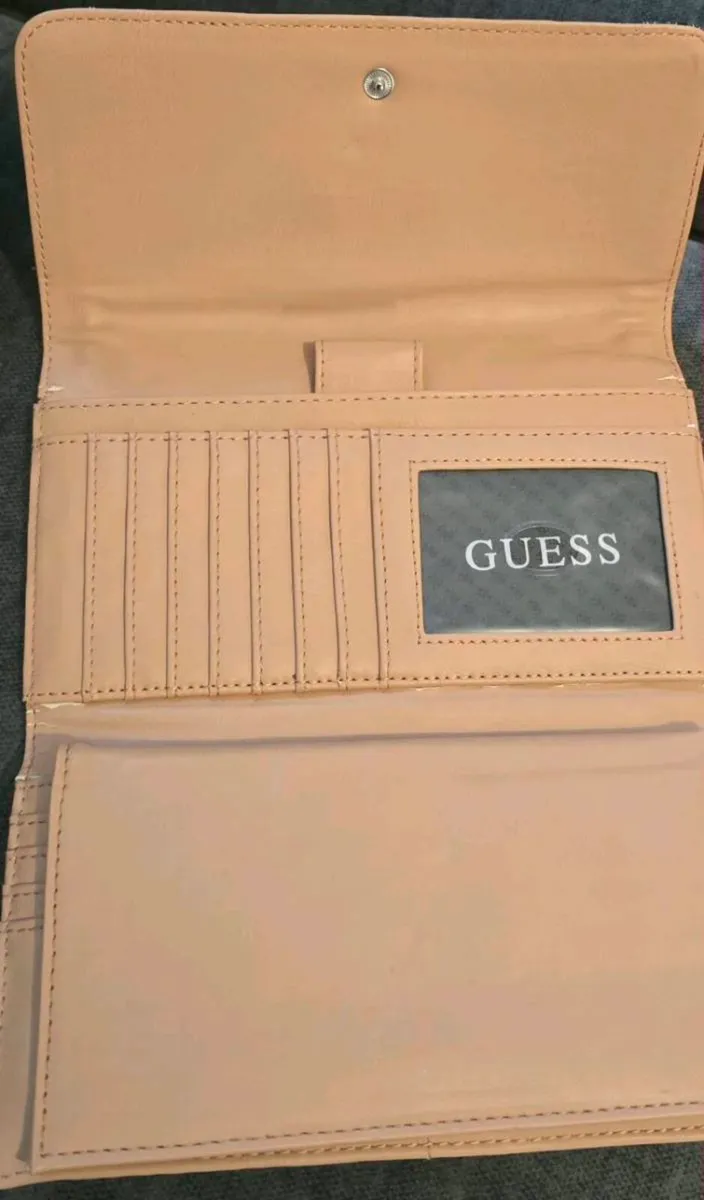 GUESS handbag and wallet - Image 2