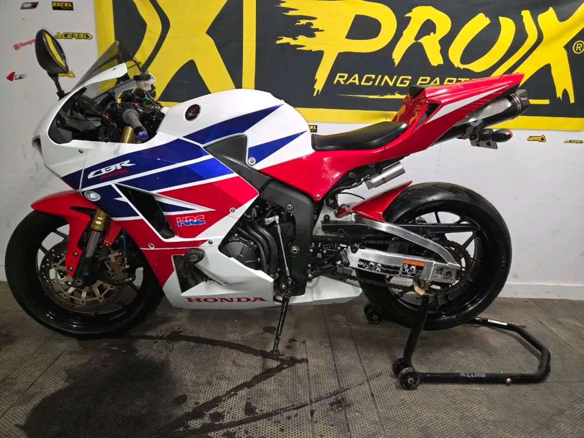 2015 cbr600rr - Image 4